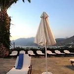 Otel Village & Hersonissos (Crete)