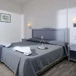 Village & 4* Hersonissos (Crete)