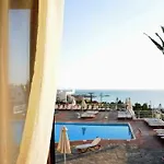 Village & 4* Hersonissos (Crete)