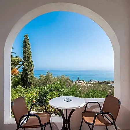 Village & 4* Limenas Chersonisou