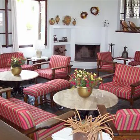 Village & Hotel 4*