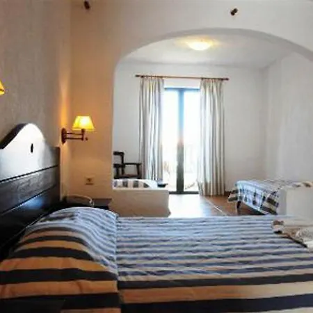 Village & Hotel Hersonissos (Crete)